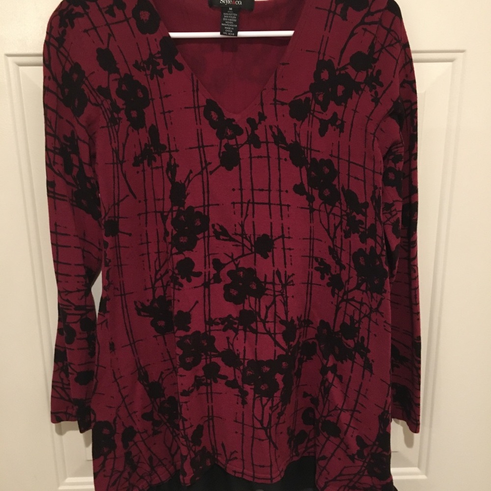 V neck fine knit tunic sweater